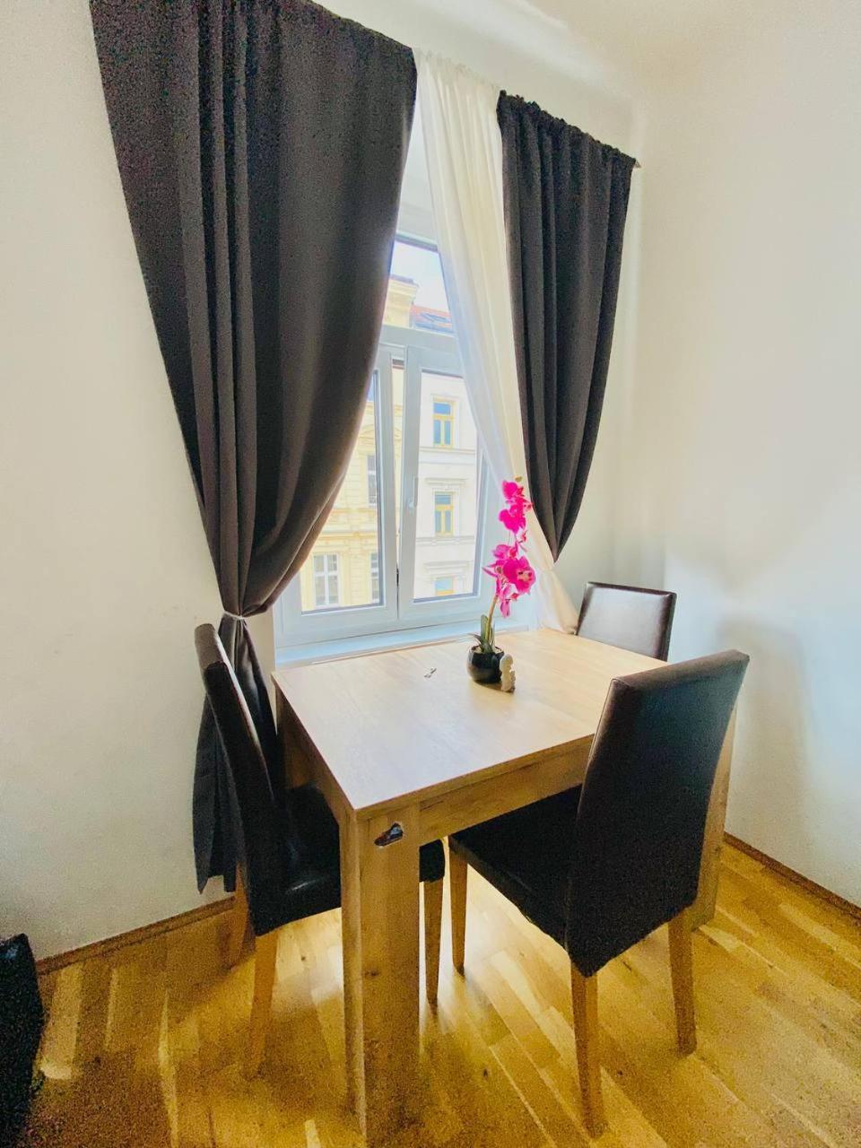 Deluxe Studio In Josefstaedter Strasse Area Leilighet Wien Eksteriør bilde